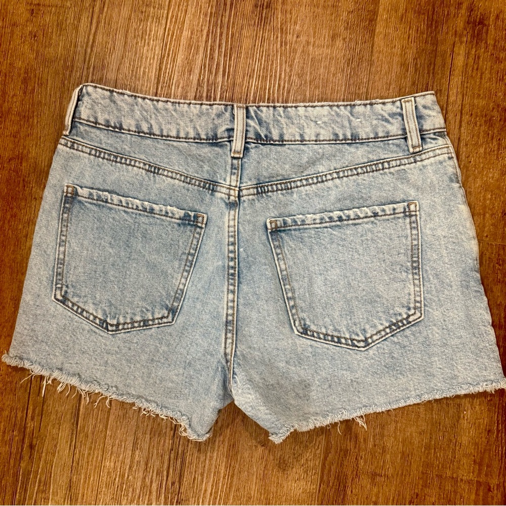 Garage Classic Cut-Offs Denim Shorts - Picture 3 of 6